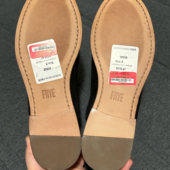 NEW FRYE Suede Elyssa Women’s Booties Black Size 8 - Picture 3 of 7